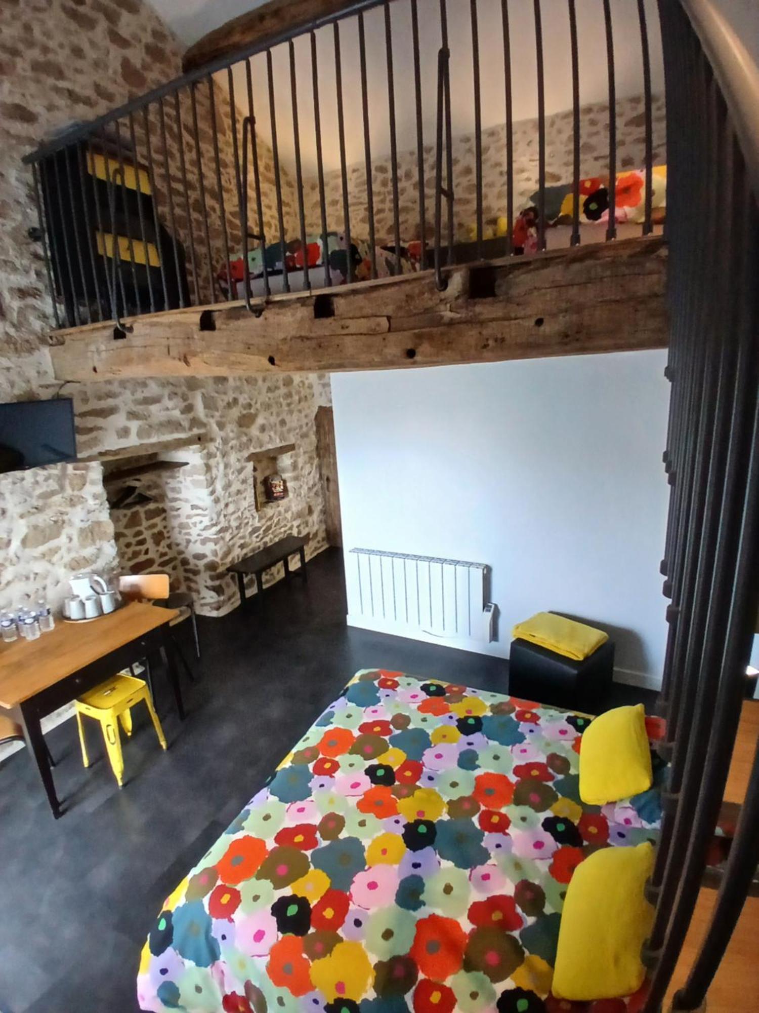 Les Chambres Du Couraud Saint-Aubin-des-Ormeaux ภายนอก รูปภาพ